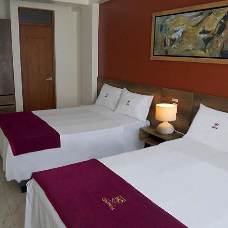 Hotel Central Trujillo Luaran gambar