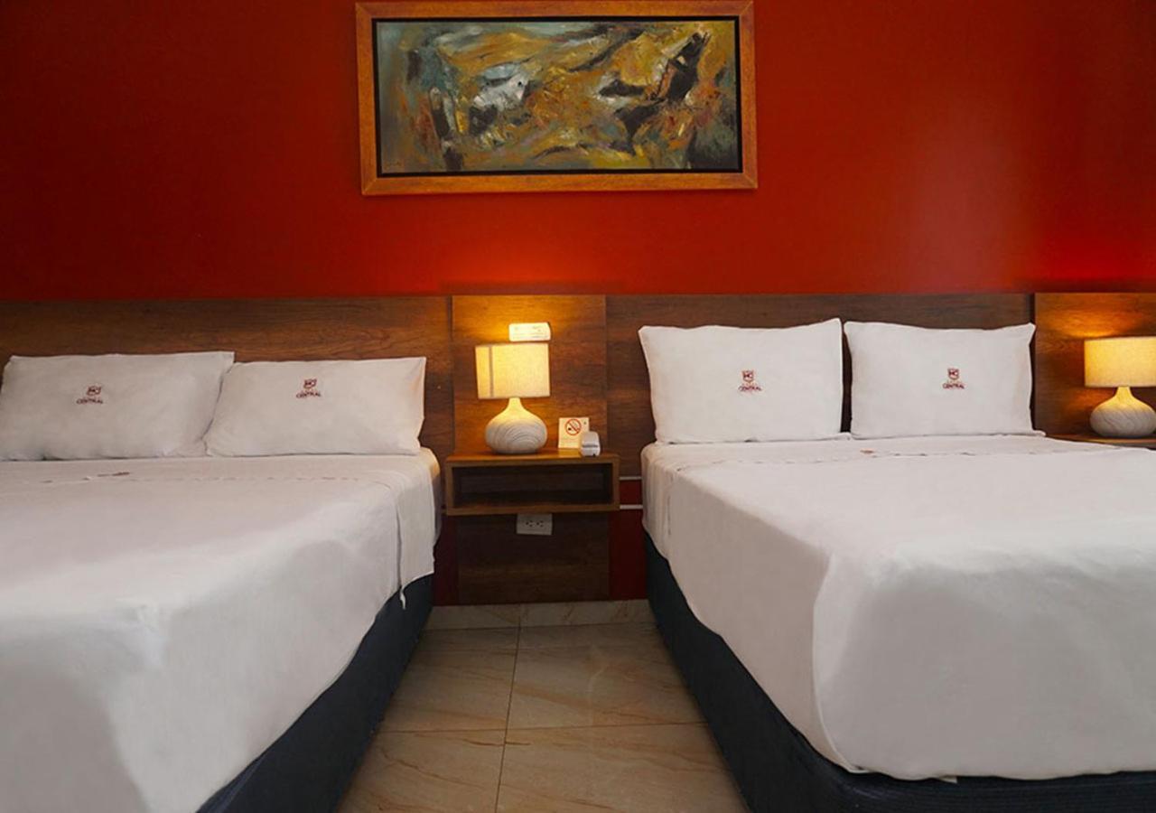Hotel Central Trujillo Luaran gambar