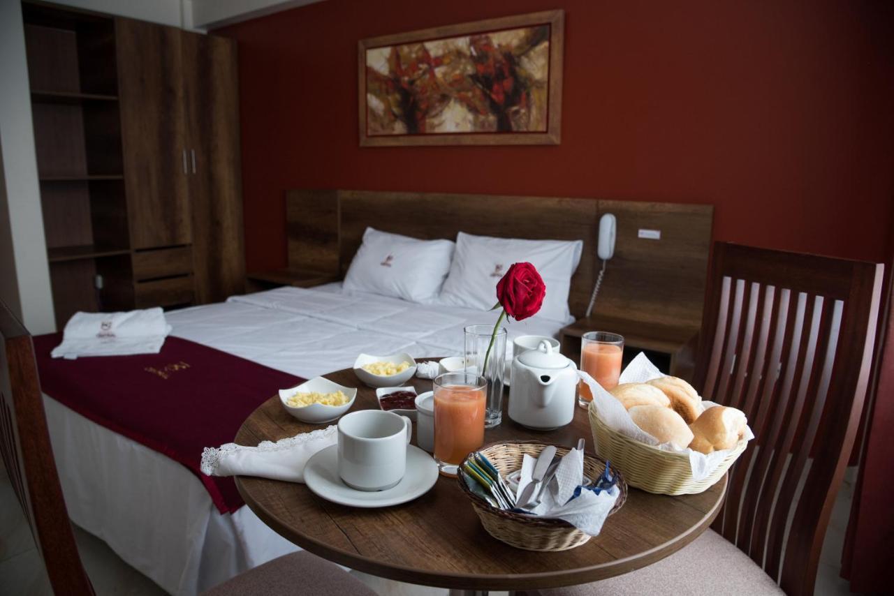 Hotel Central Trujillo Luaran gambar